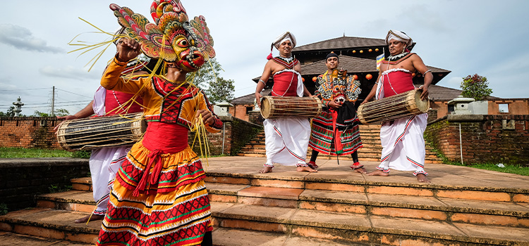 Sri Lanka holiday package 4 days cultural dance